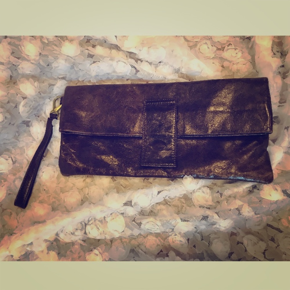 Clutch purse